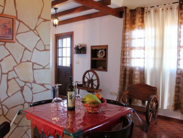 Вилла Casa Bienes Фуэнкальенте-де-ла-Пальма Экстерьер фото